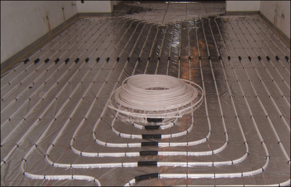 ��˹����ů���b