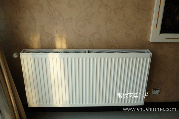 鋼板式暖氣片