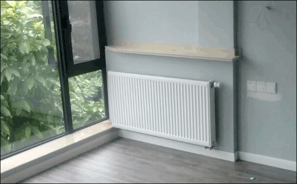 ů��Ƭ���b����λ