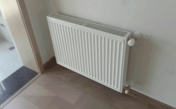 暖氣片安裝效果圖