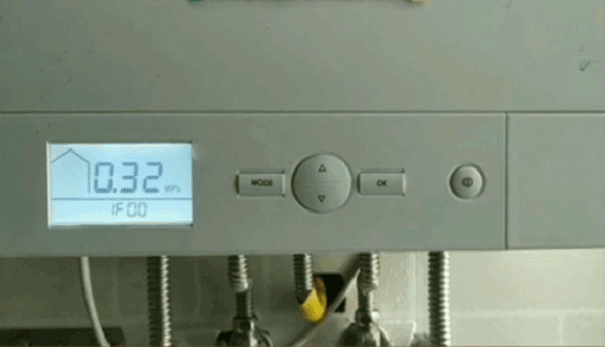 壁掛爐漏水維修