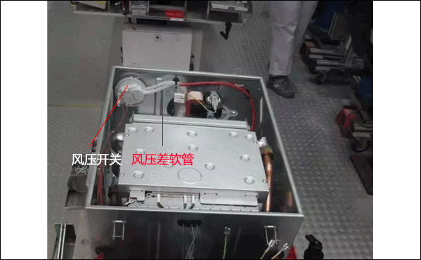 ��˹���L���_�P