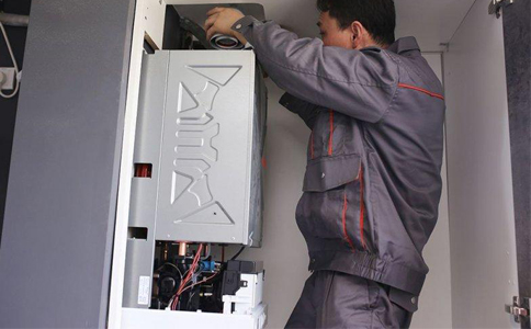 ��˹���S��