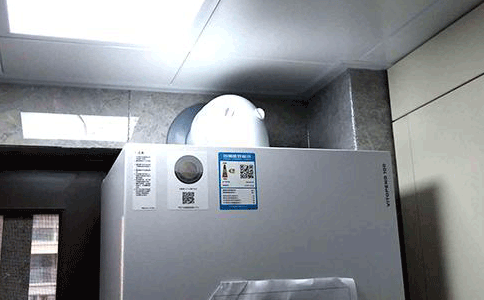 ��˹���S��